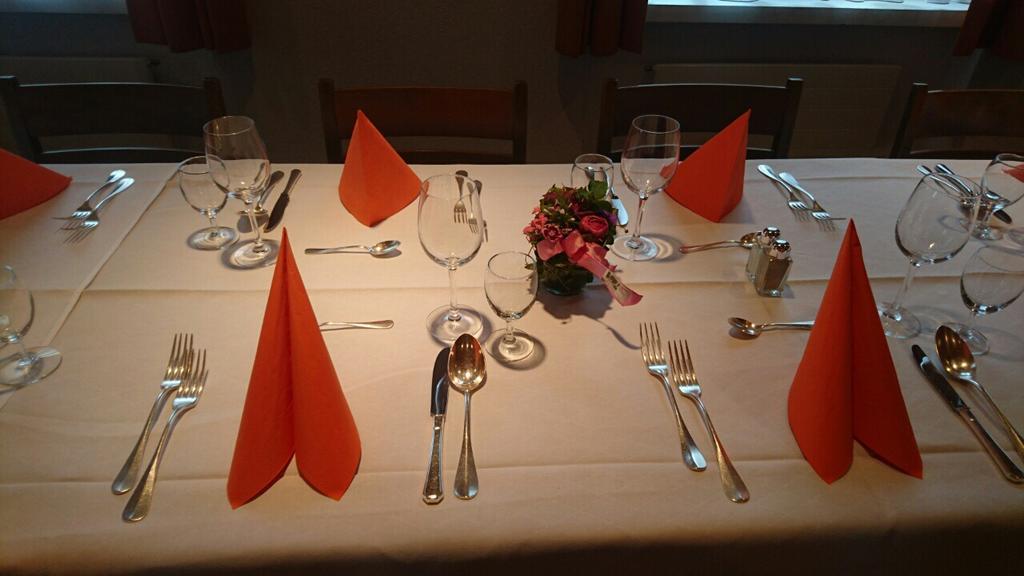 Hotel & Restaurant Stadthof グラールス エクステリア 写真