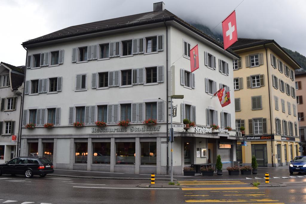 Hotel & Restaurant Stadthof グラールス エクステリア 写真